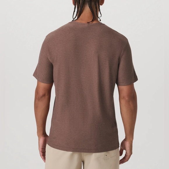 Vuori Men’s Strato Tech Tee. Size Small. Sable Heather Color - Picture 2 of 7